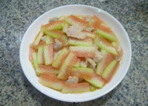 吃瓜能吃猪肉吗,吃瓜也能吃猪肉？揭秘瓜果与肉类的跨界美食