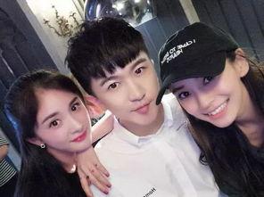 塑料花姐妹吃瓜,揭秘娱乐圈背后的秘密